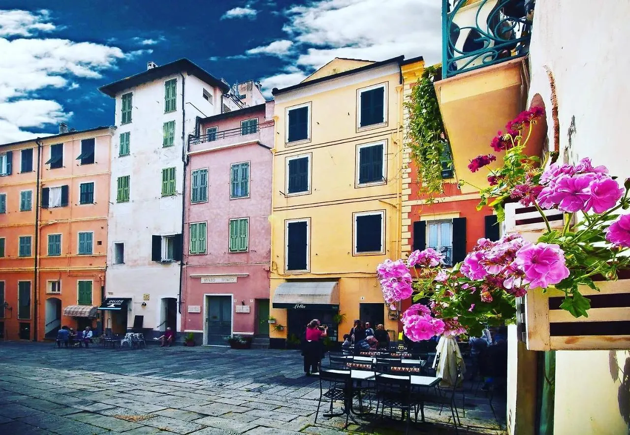 Sui Tetti, Caressa De Mae Apartman Bordighera