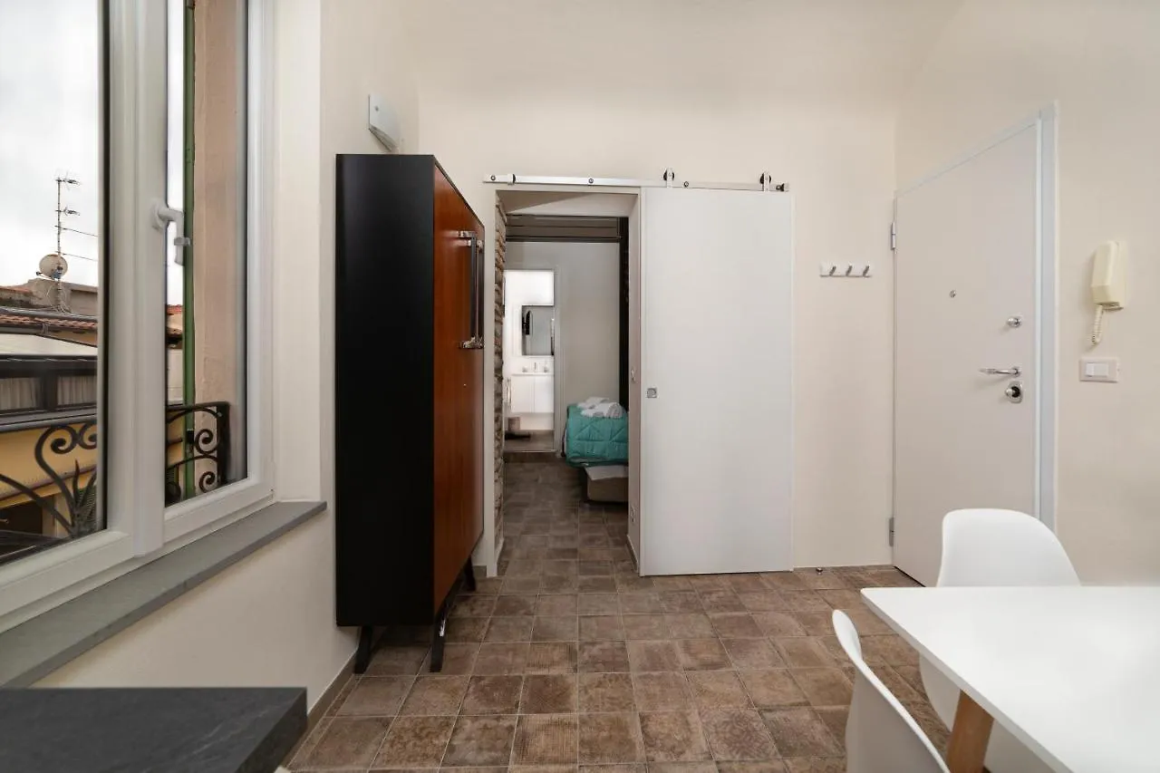 Sui Tetti, Caressa De Mae Apartman Bordighera