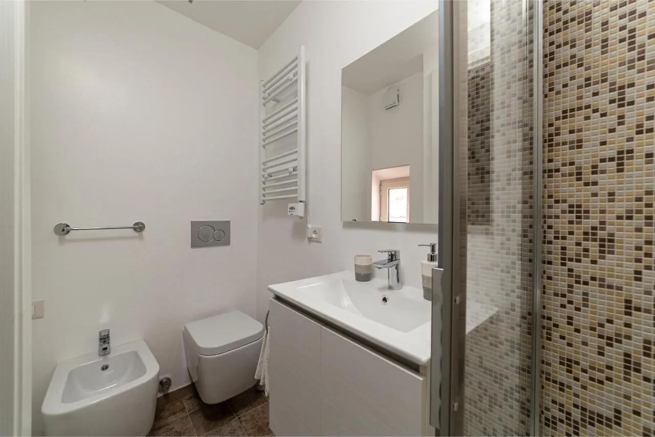 Sui Tetti, Caressa De Mae Apartman Bordighera